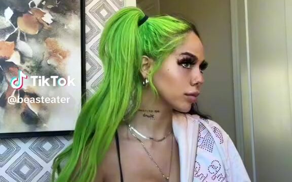 BeastEater Onlyfans Showing Off Her Big Boobs